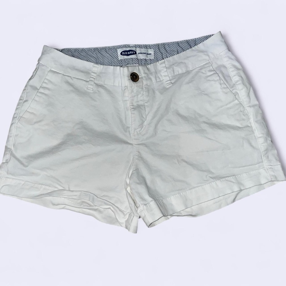Old Navy Women's Cream Shorts